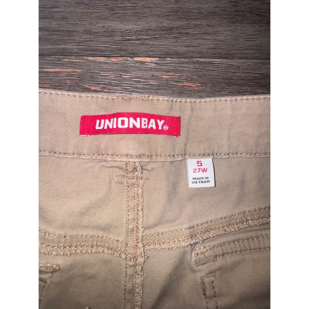 Unionbay Khaki Cargo Shorts Tan Utility Mini Shorts Size 5 27W - Picture 2 of 3